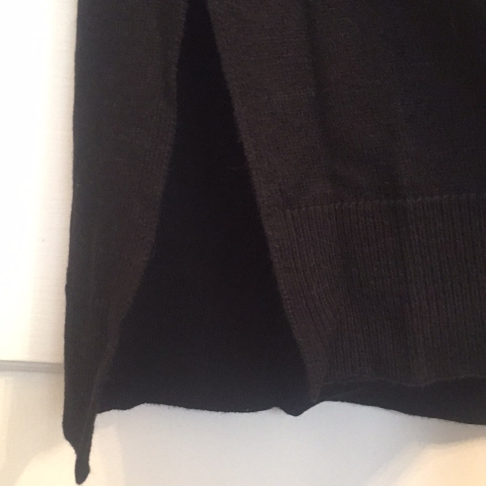 Ann Taylor Tunic Sweater Boatneck Black - Picture 4 of 8